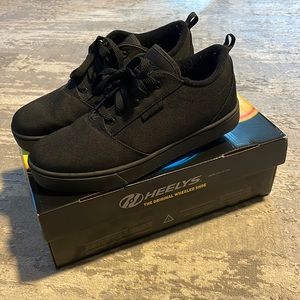 Men’s Heelys Pro 20 size 10